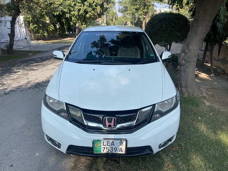 Honda City IVTEC 2018 1.3 auto first hand orginal condition 2