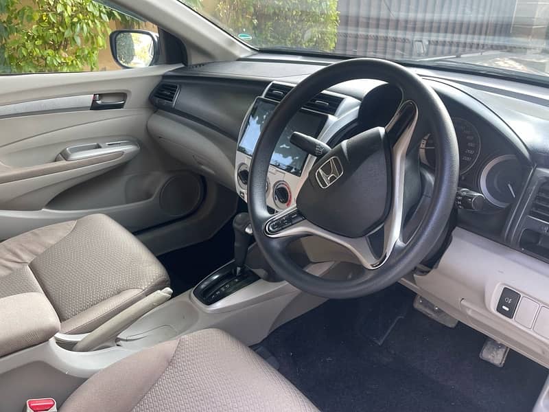 Honda City IVTEC 2018 1.3 auto first hand orginal condition 7