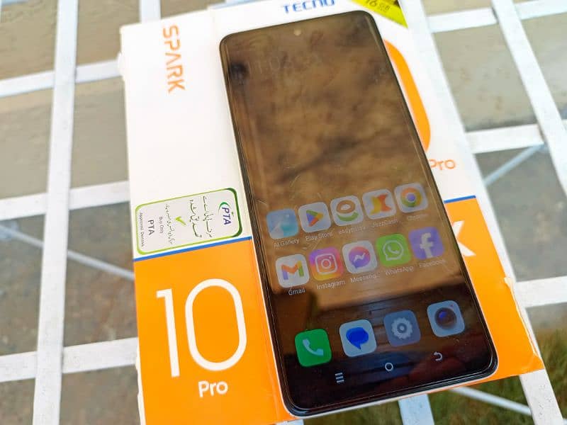 TecnoSpark10Pro(256GB). No Exchange 4