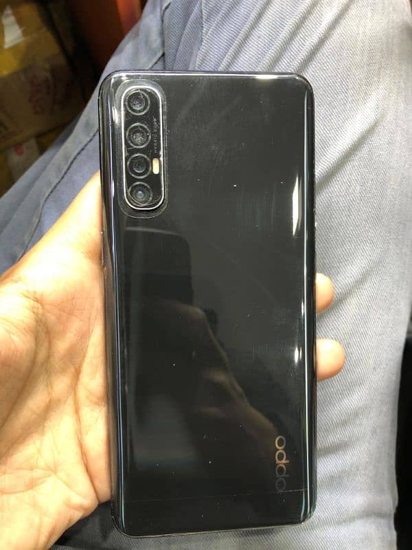 oppo reno 3 pro 8/256 with box charger 1