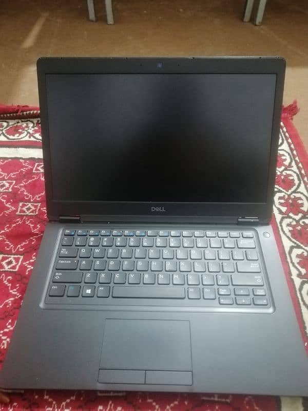 Dell vostro 5490Laptop in good condition 0