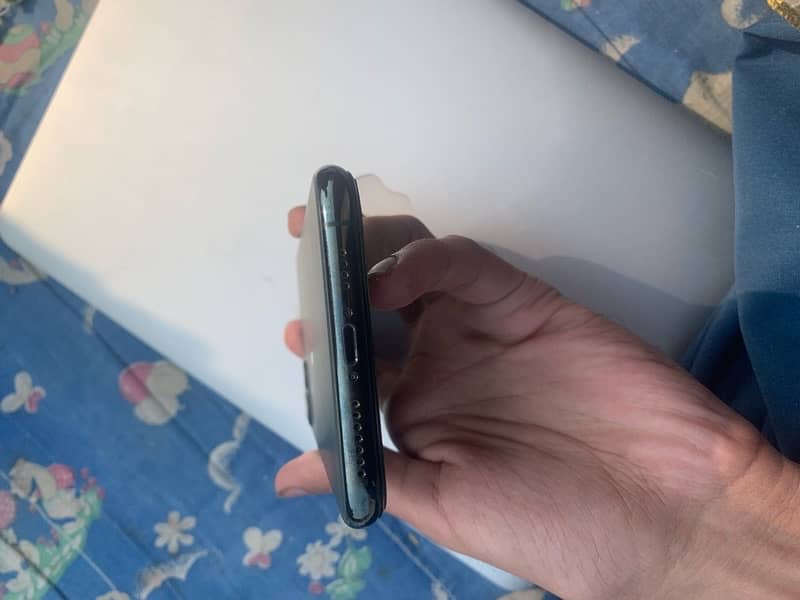 Iphone 11 pro max 64gb panel change 3