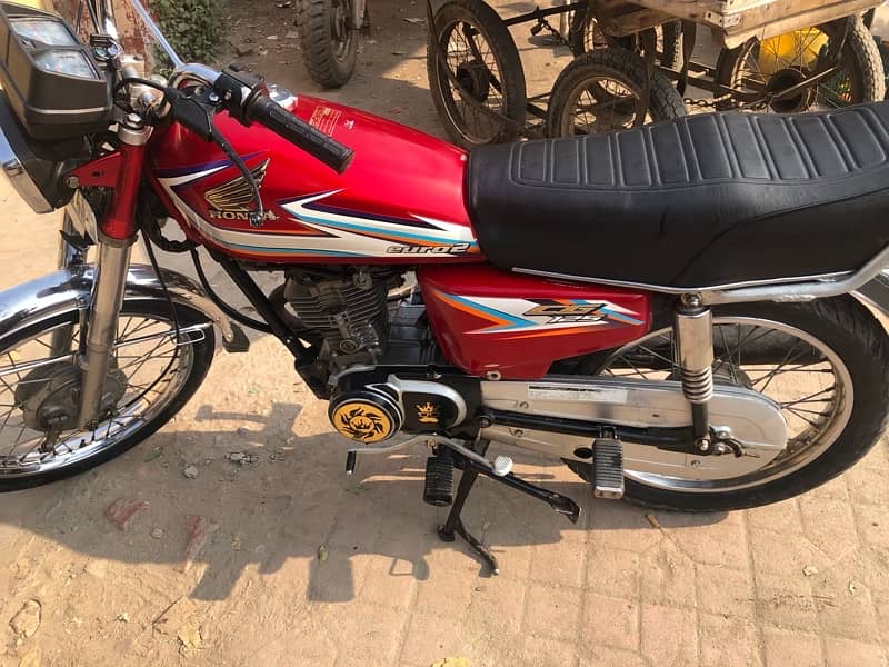 125 2016 model all ok whatsap 03405019722 5