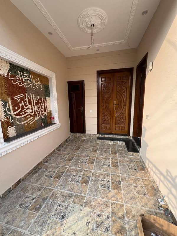 3 marla beautiful house for sale in AL Hafeez garden phase 5 canal road Lahore 3