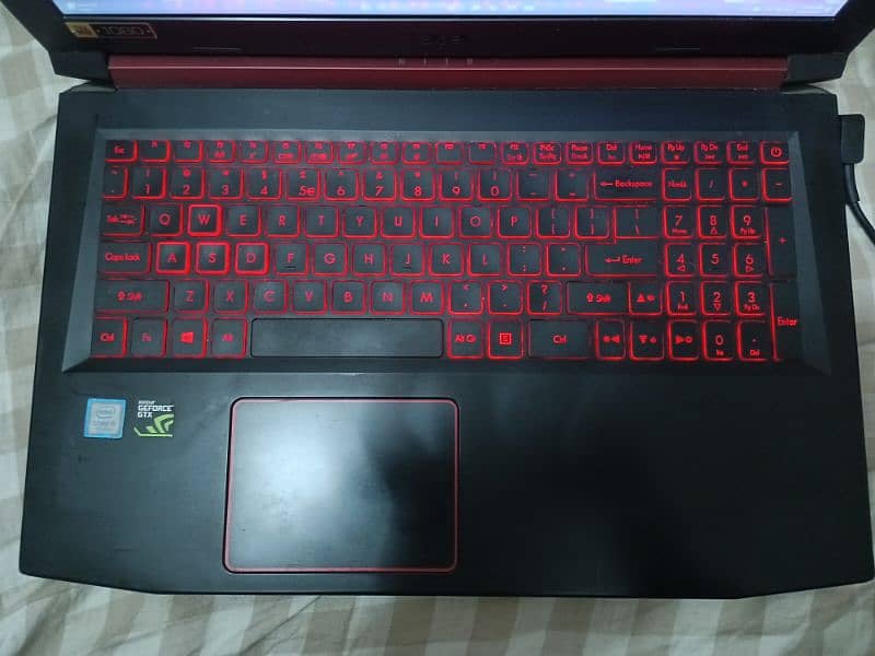 ACER NITRO 5 Core i5-8300H @ 2.30 Ghz | GTX 1050 4GB 1