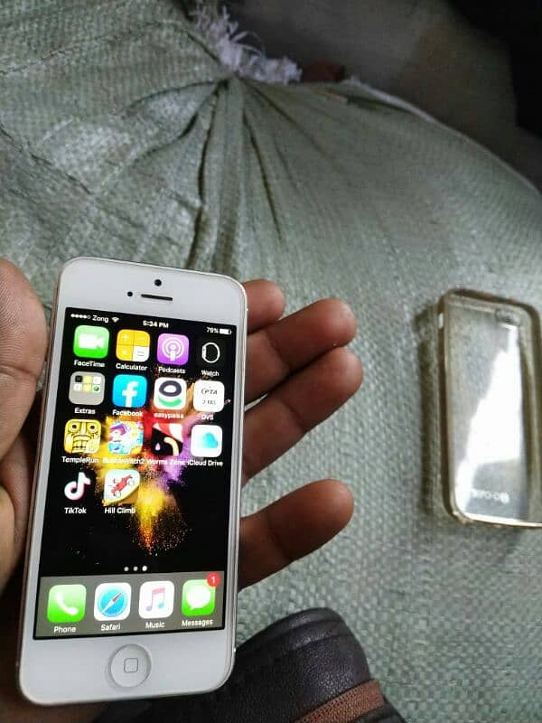 iPhone 5 pta official approved 16gb 5