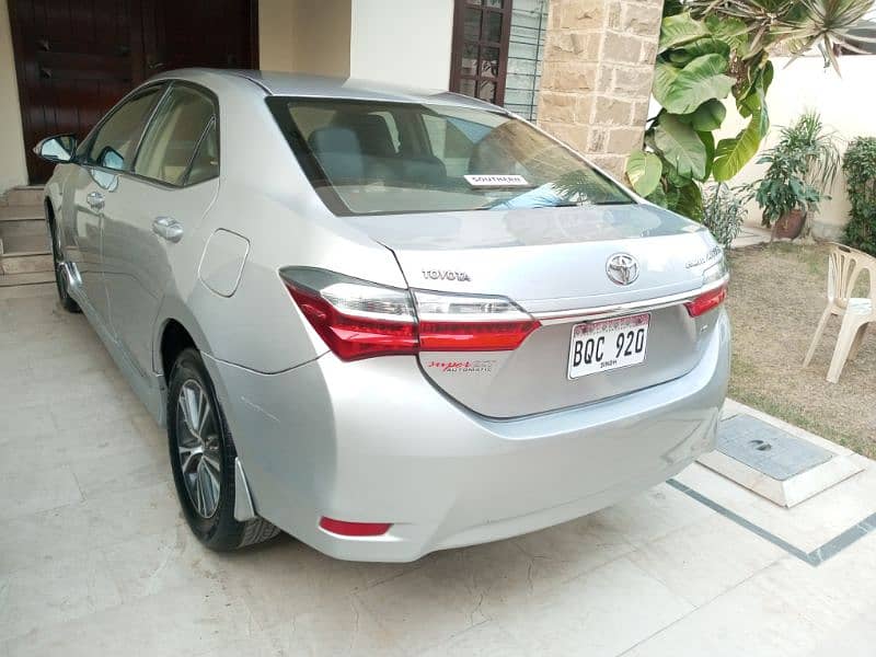 Toyota Corolla Altis 2019 6