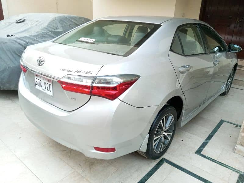 Toyota Corolla Altis 2019 8