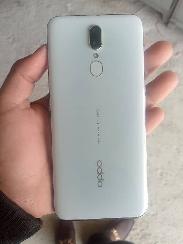 oppo f11 8 plus 256 gb 10/10 1