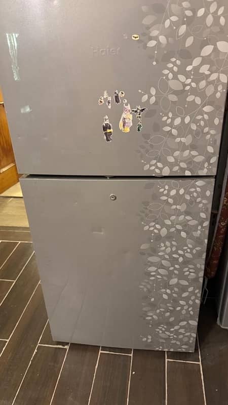 Haier 10 cft fridge freezer 1