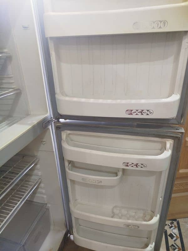 Refrigerator for sale 1