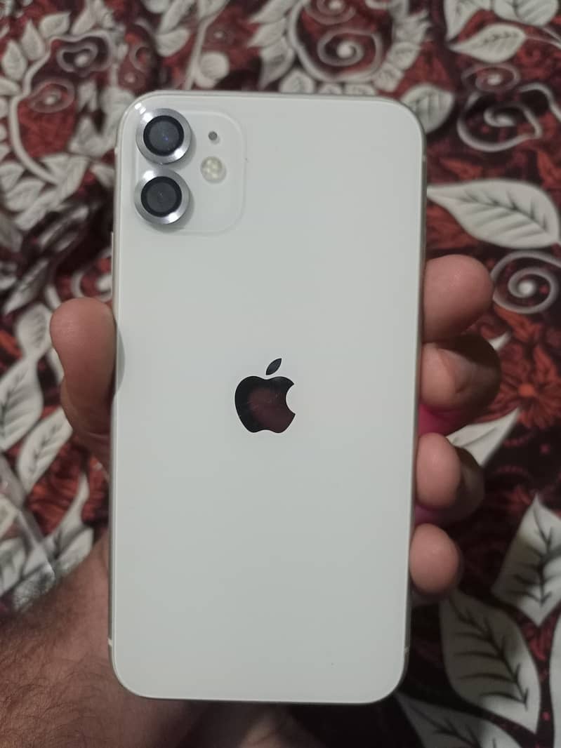 Iphone 11 white colour 1