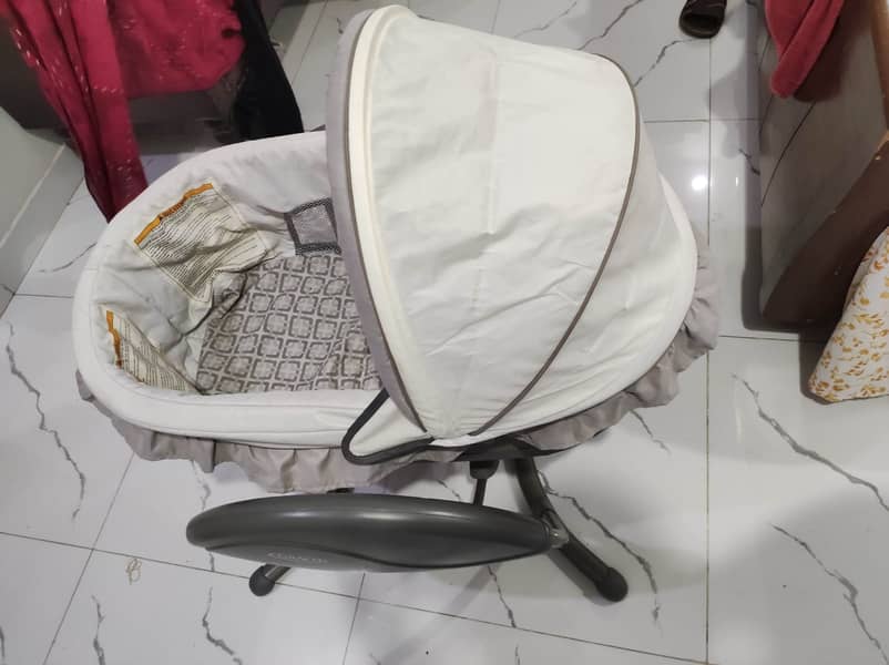 Graco baby swing 3