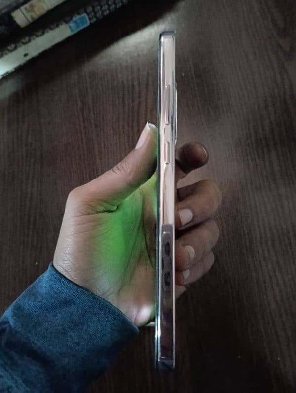 Oppo Reno 12F 5G 4