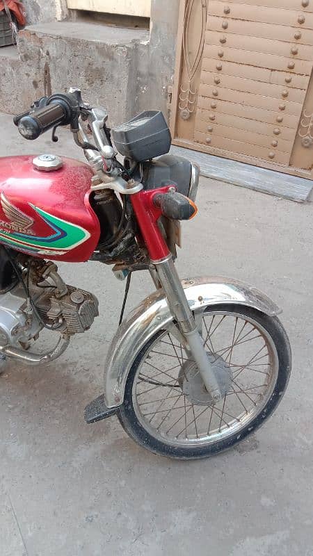 Honda CD 70 Model 2016 0