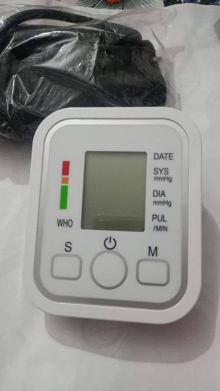 Electronic Blood pressure monitor 0