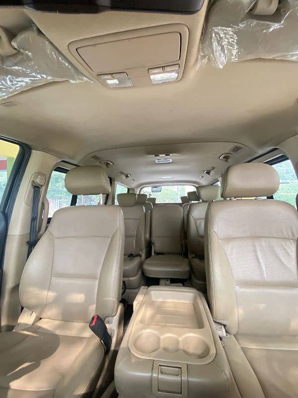 Rent a car,11 seater Hyundai Grand Starex with driver per day rent 10k 2