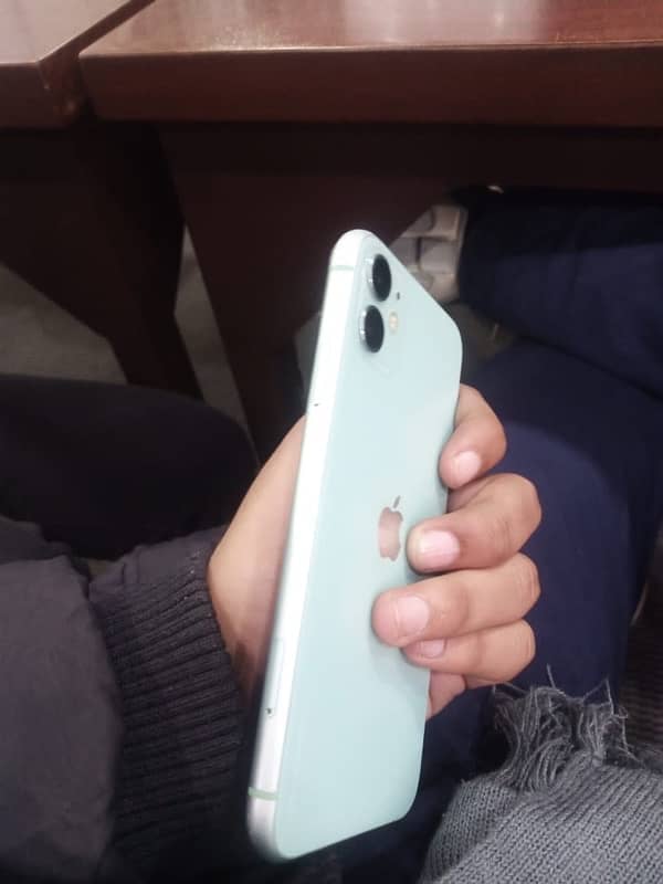 iphone 11 3