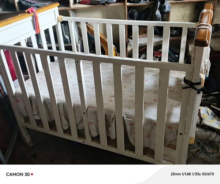 baby cot for sale urgent 2