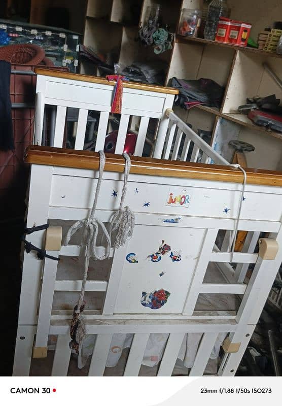 baby cot for sale urgent 3