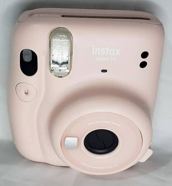 Instax mini 11 / poloride camera 1