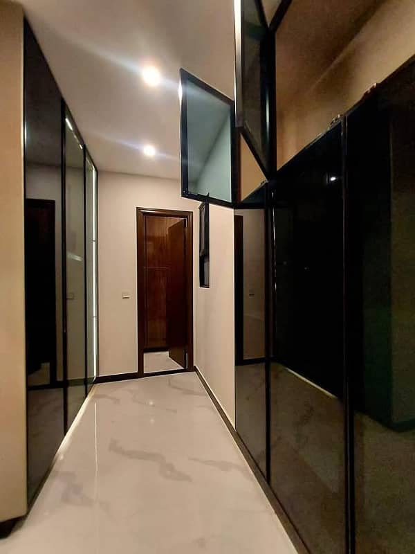 10 Marla upper portion available for rent in Gulbarga gareen Islamabad 2