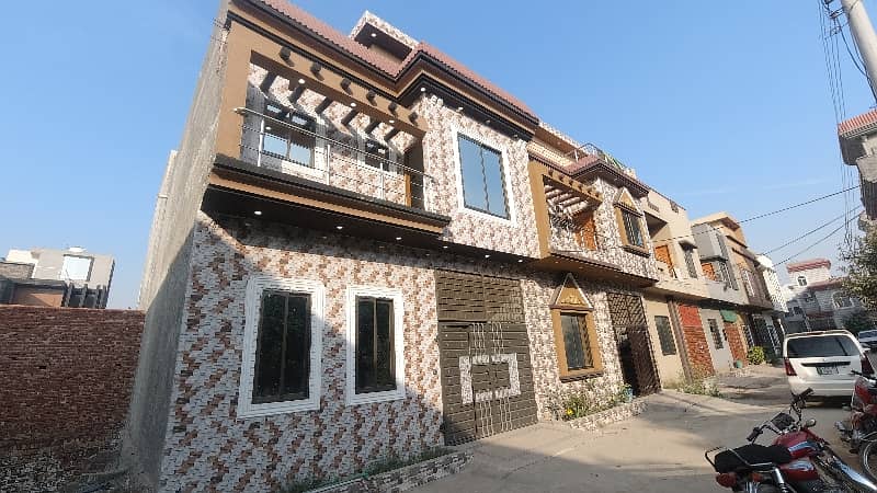 A Centrally Located House Is Available For sale In Lahore Medical Housing Society 3