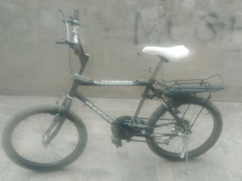 phoneix cycle for sale, wheeling cycle,10 by 10  confition 1