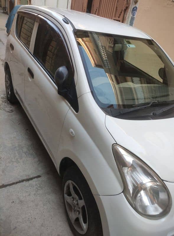 Suzuki Alto 2011 3