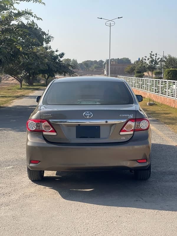 Toyota Corolla GLi Automatic Limited Edition 1.6 VVTi 2014 1