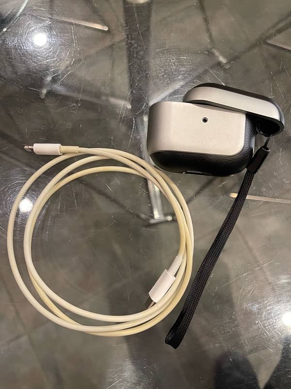 Apple Airpods 3rd generation 4