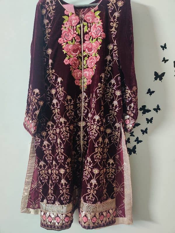 khaddi pret velvet mariyam and maria ethnic nishat 15