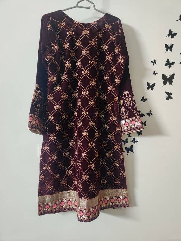 khaddi pret velvet mariyam and maria ethnic nishat 16