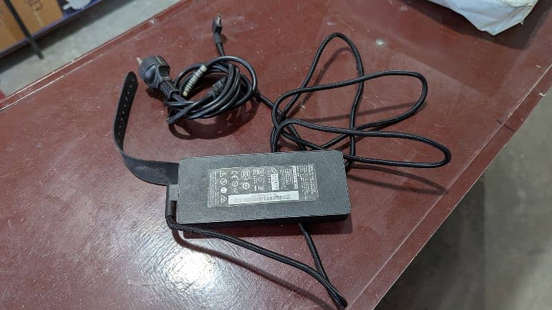 razer blade 15 charger 230 watt used 3