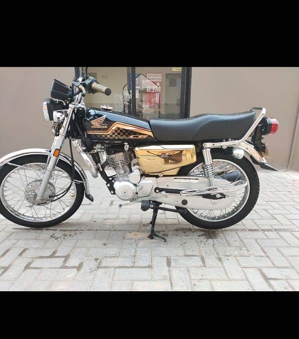 new bike ok bike honda 125 self start condition lush 10/10 23/24 0