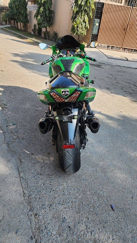 kawasaki Ninja zx-14r perfect condition 4