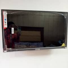 Android LCD 32 inch