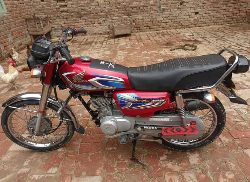 Honda CG 125 2022 3