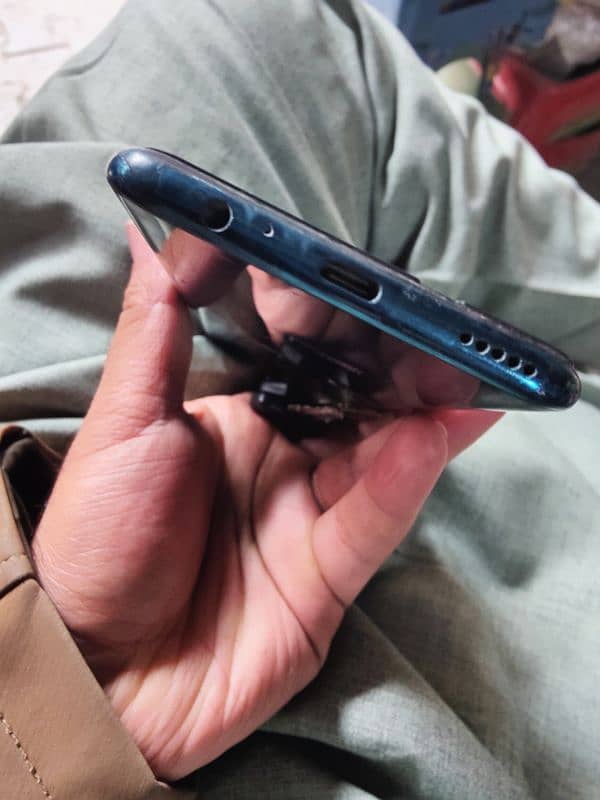 Huawei y9 prime 4/128 only phone no any fault 1