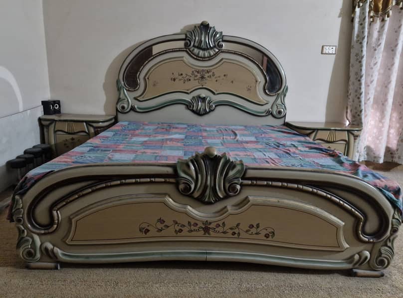 Double bed set with dressing, side tables and seat and foam separately 0