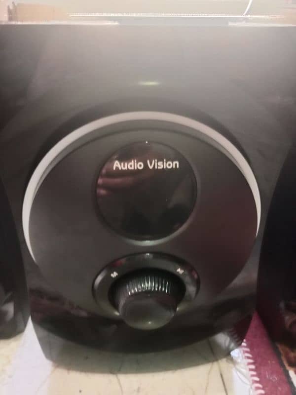 audio vision woofer 4