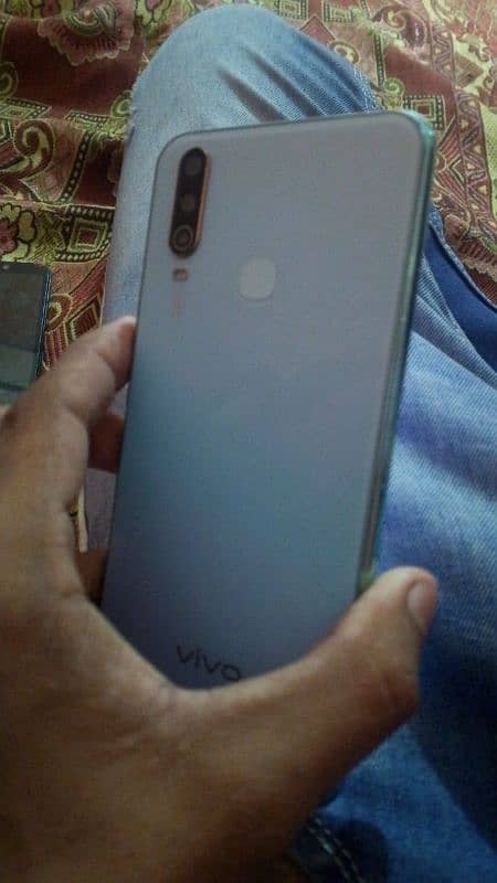 vivo y17 8/256 for sell 1