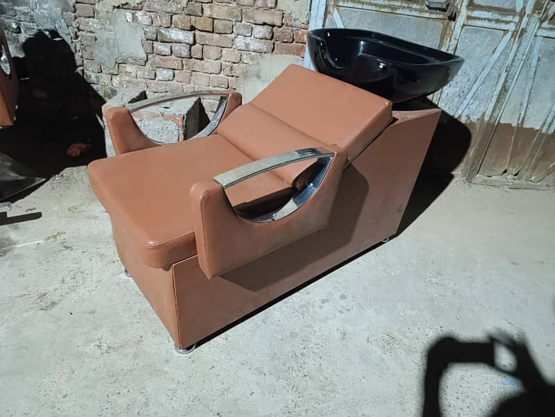 Shampoo unit/Massage bed/Cutting chair/Troly/Saloon chair/Chair/chair 8