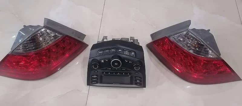 HONDA ACCORD CD PLAYER AND TAIL LIGHT SET FOR CM6 ACCORD 2006 TO 2008 8