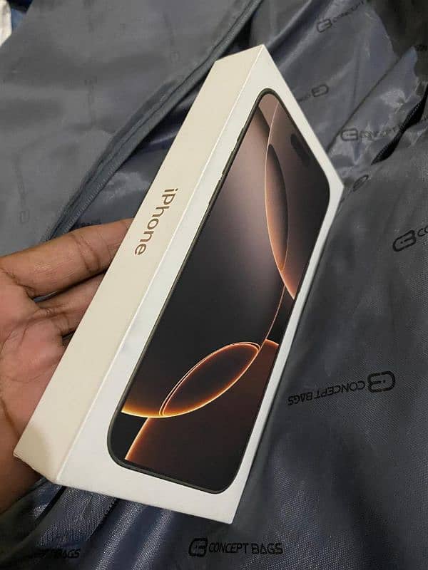 I phone 16 pro max 256 Gb Hk physical dual sim Non active 3