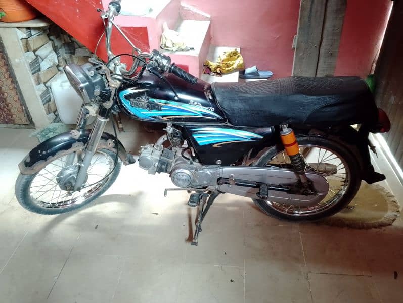 Unique Bike 70cc Model 2016 Full Ok  price 72000 0