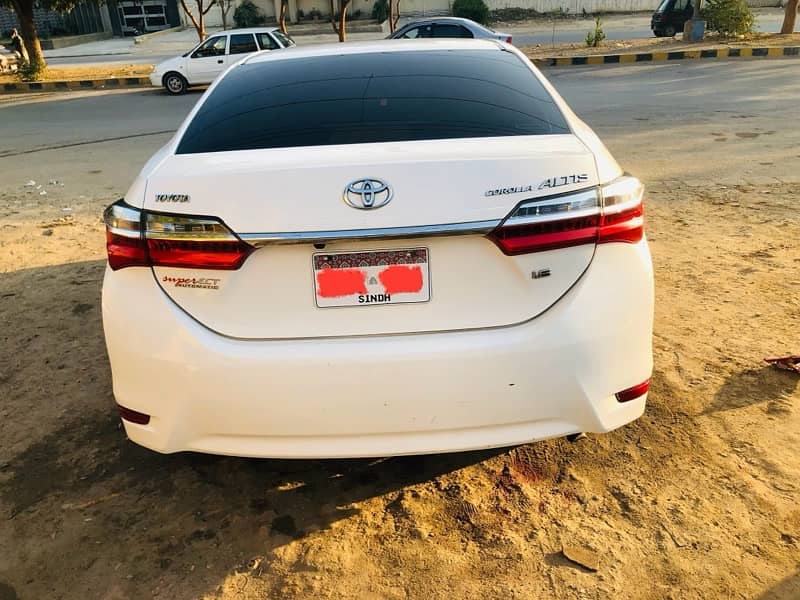 B2B Toyota Corolla Altis 2018 0