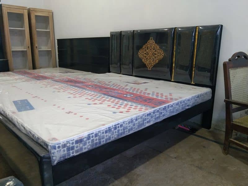 bed set available discount offer 40% off 03007718509 3