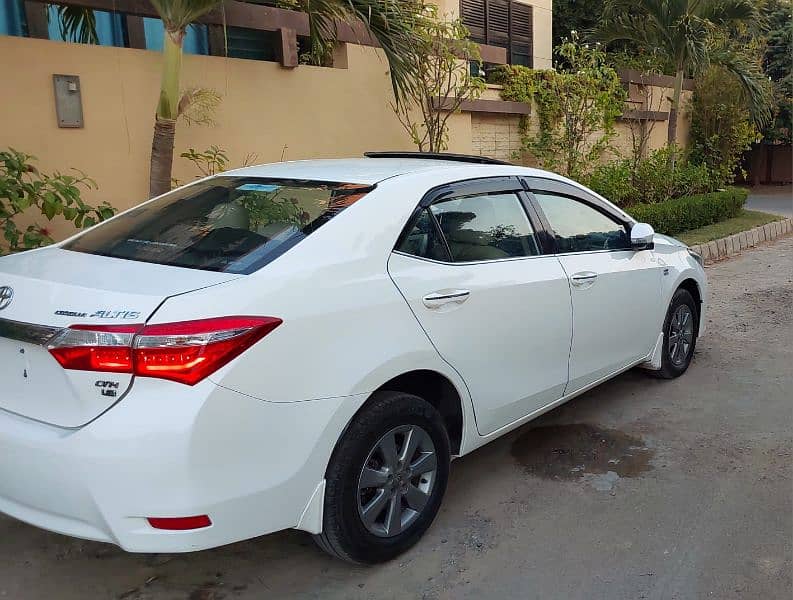 Toyota Altis Grande 2016 4