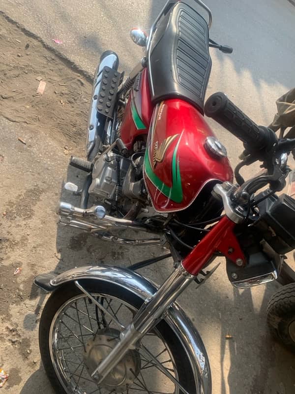 Honda CG 125 Model 14 Registerd 15 Rawalpindi Number Golden (30) 8